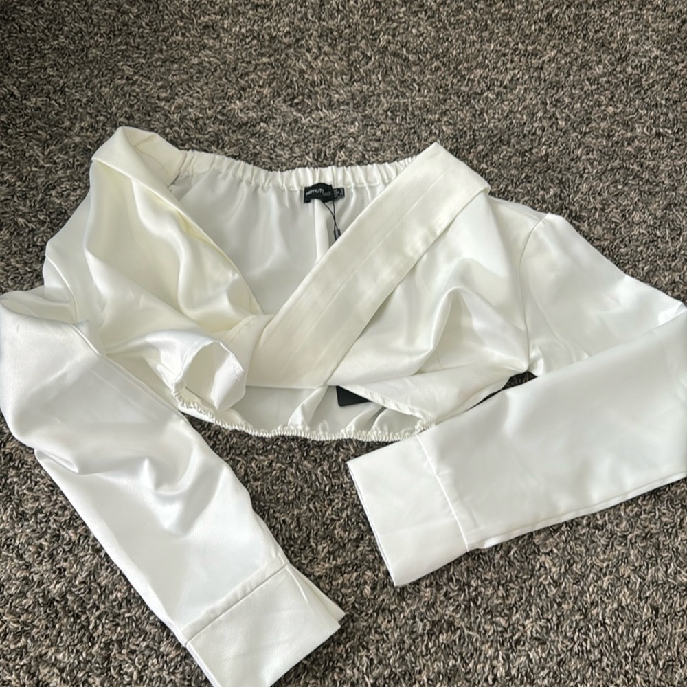 Pretty little thing crop top